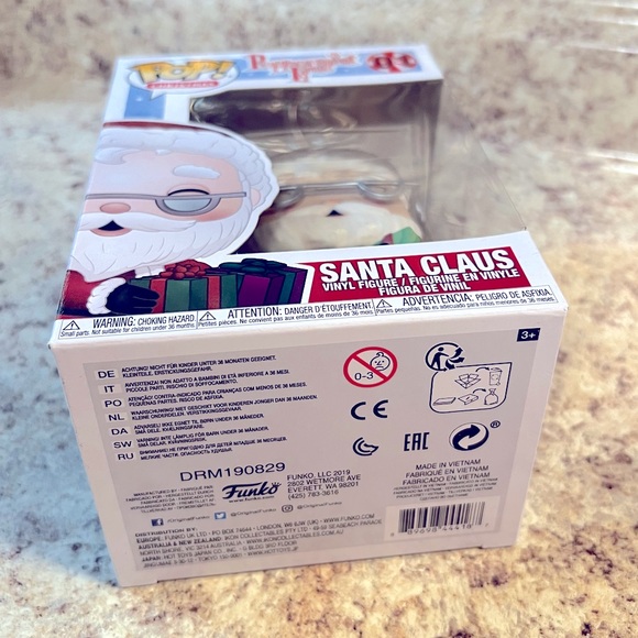 FUNKO POP! Santa & Mrs. Claus Both New In Box - Picture 7 of 16